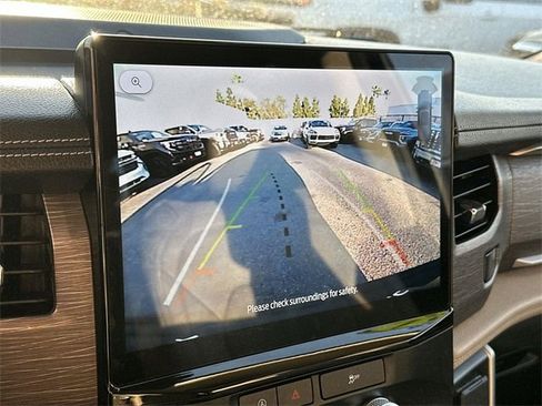 Used 2024 Ford Expedition Max Limited image 14