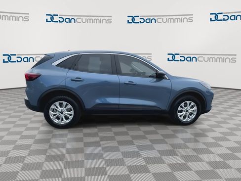 Used 2024 Ford Escape Active w/ Tech Pack #1 AWD/4WD image 9