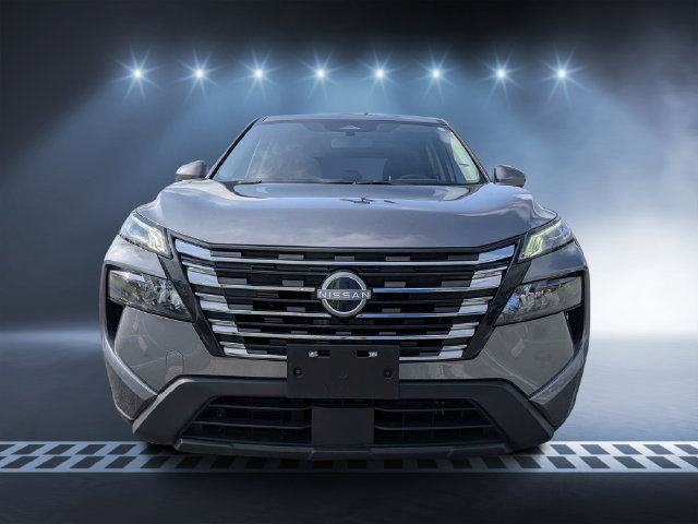 Used 2025 Nissan Rogue SV FWD image 7