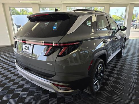 New 2026 Hyundai Tucson Limited AWD/4WD image 3