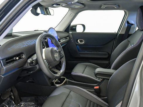 Used 2025 MINI Cooper S image 16