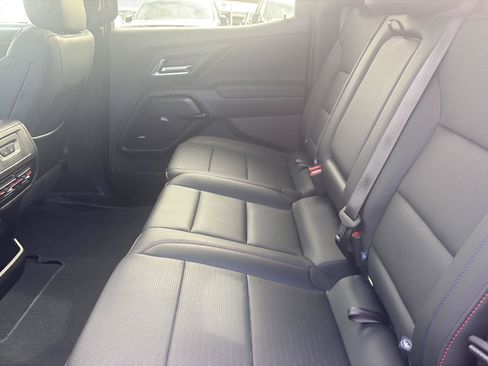 Used 2024 Chevrolet Silverado EV RST AWD/4WD image 28