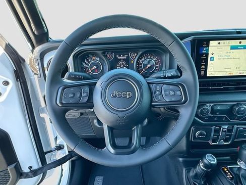 New 2026 Jeep Gladiator Sport AWD/4WD image 8