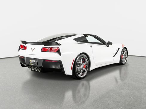 Used 2014 Chevrolet Corvette 1LT Coupe 7-Speed Manual image 10