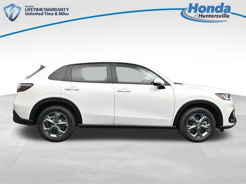 New 2026 Honda HR-V LX image 10