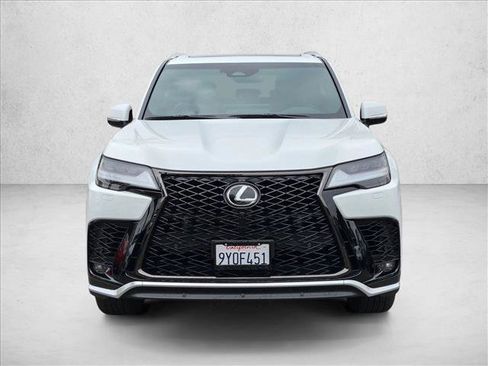 Used 2026 Lexus LX 600 F Sport AWD/4WD image 2