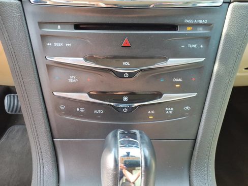 Used 2015 Lincoln MKT AWD w/ Equipment Group 201A image 26