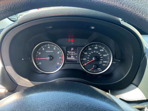 Used 2015 Subaru Crosstrek 2.0i Premium w/ Moonroof Package AWD/4WD image 13