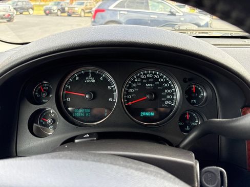 Used 2009 GMC Yukon SLT image 16