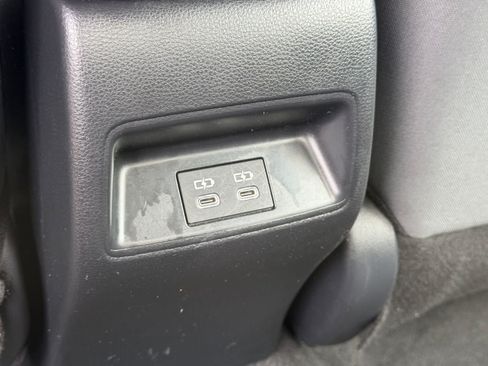 Used 2025 Toyota Corolla LE FWD image 26
