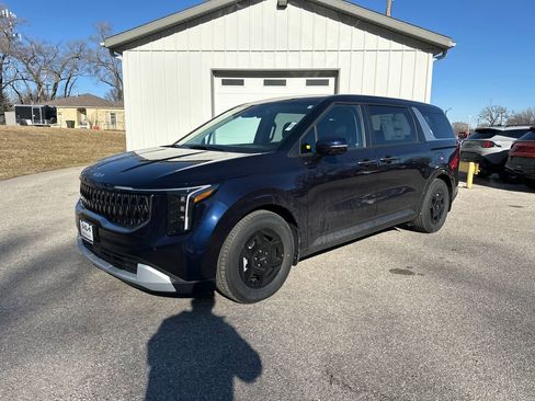 New 2026 Kia Carnival image 6