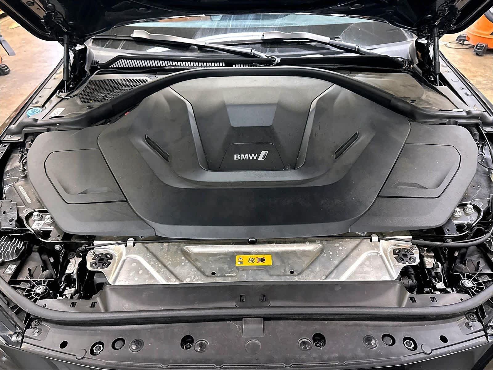 Used 2023 BMW i4 eDrive40 w/ Premium Package RWD image 13