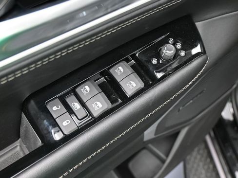 New 2026 Jeep Grand Wagoneer Limited image 18