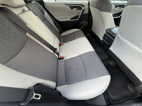 Certified 2024 Toyota RAV4 XLE image 32