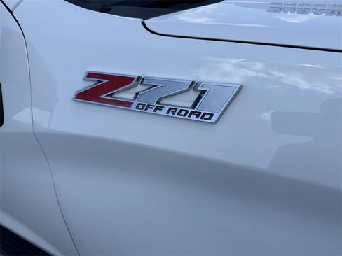 Used 2024 Chevrolet Silverado 1500 RST image 28