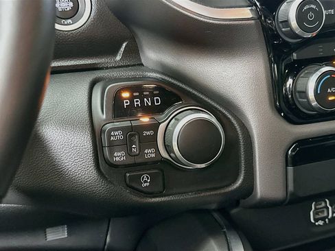 Certified 2024 RAM 1500 Big Horn AWD/4WD image 27