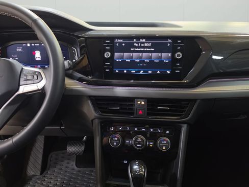 Used 2024 Volkswagen Taos SEL AWD/4WD image 21