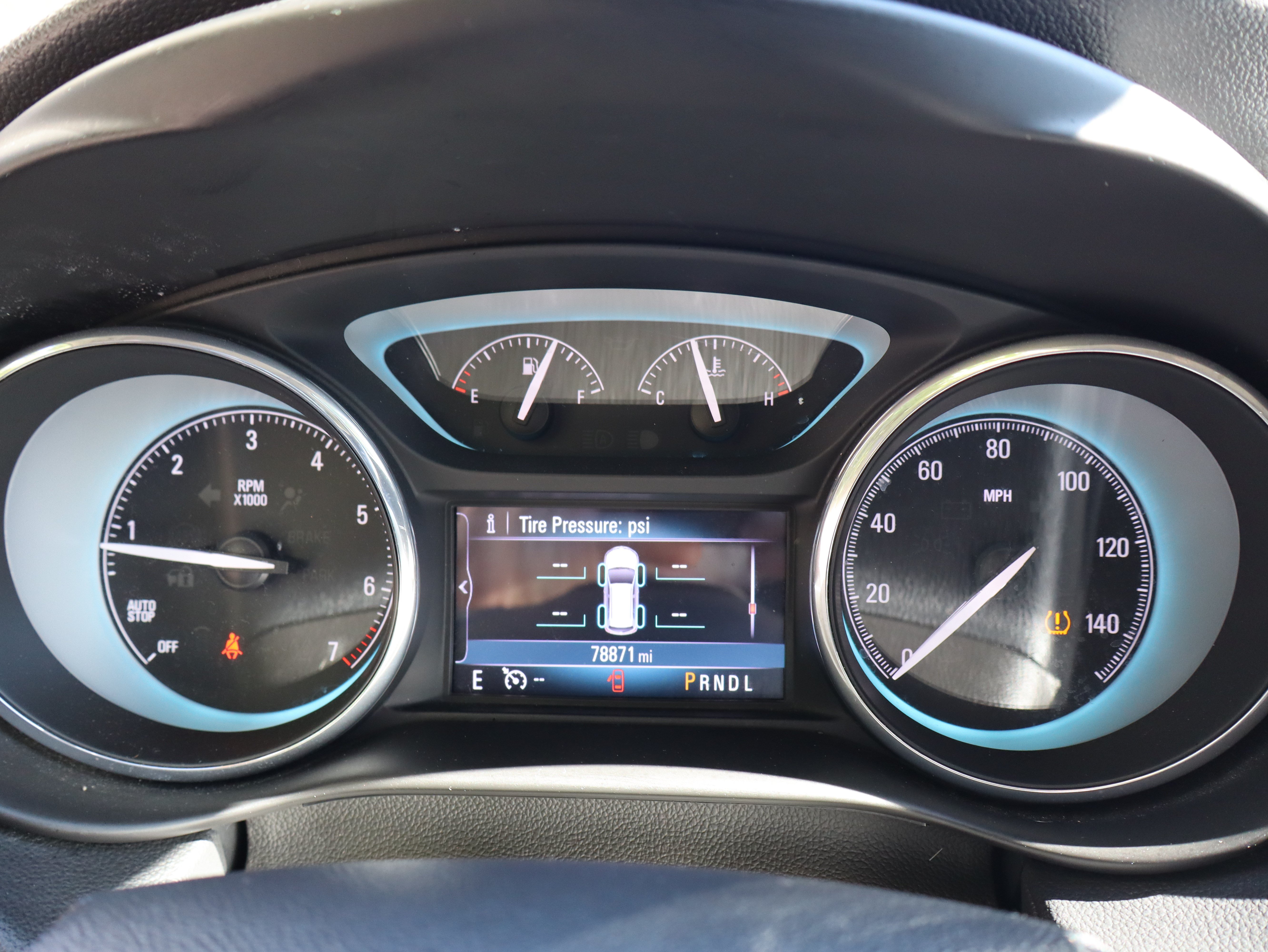 Used 2018 Buick Envision Essence FWD image 32