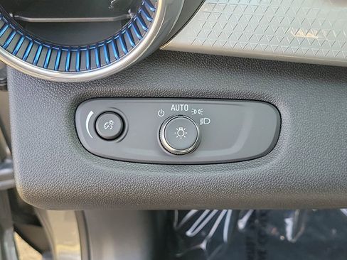 New 2026 Chevrolet Trax LT image 22