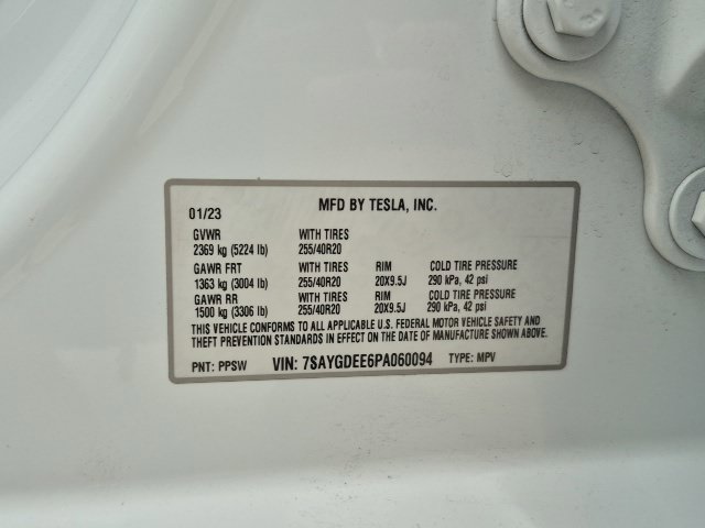 Used 2023 Tesla Model Y Long Range AWD/4WD image 25