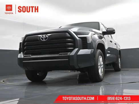 New 2026 Toyota Tundra SR5 w/ SR5 Premium Package AWD/4WD image 42