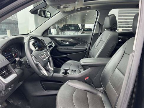 Used 2023 GMC Terrain SLT w/ Infotainment Package II AWD/4WD image 20