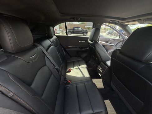 Used 2022 Cadillac XT4 Sport w/ Enhanced Visibility Package AWD/4WD image 11