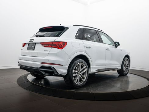 Certified 2023 Audi Q3 2.0T Premium Plus w/ Premium Plus Package AWD/4WD image 4