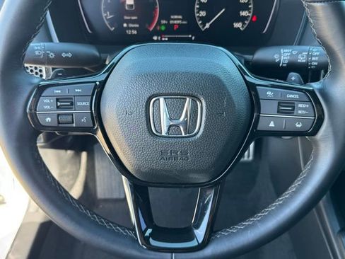 Used 2025 Honda Civic Sport image 17
