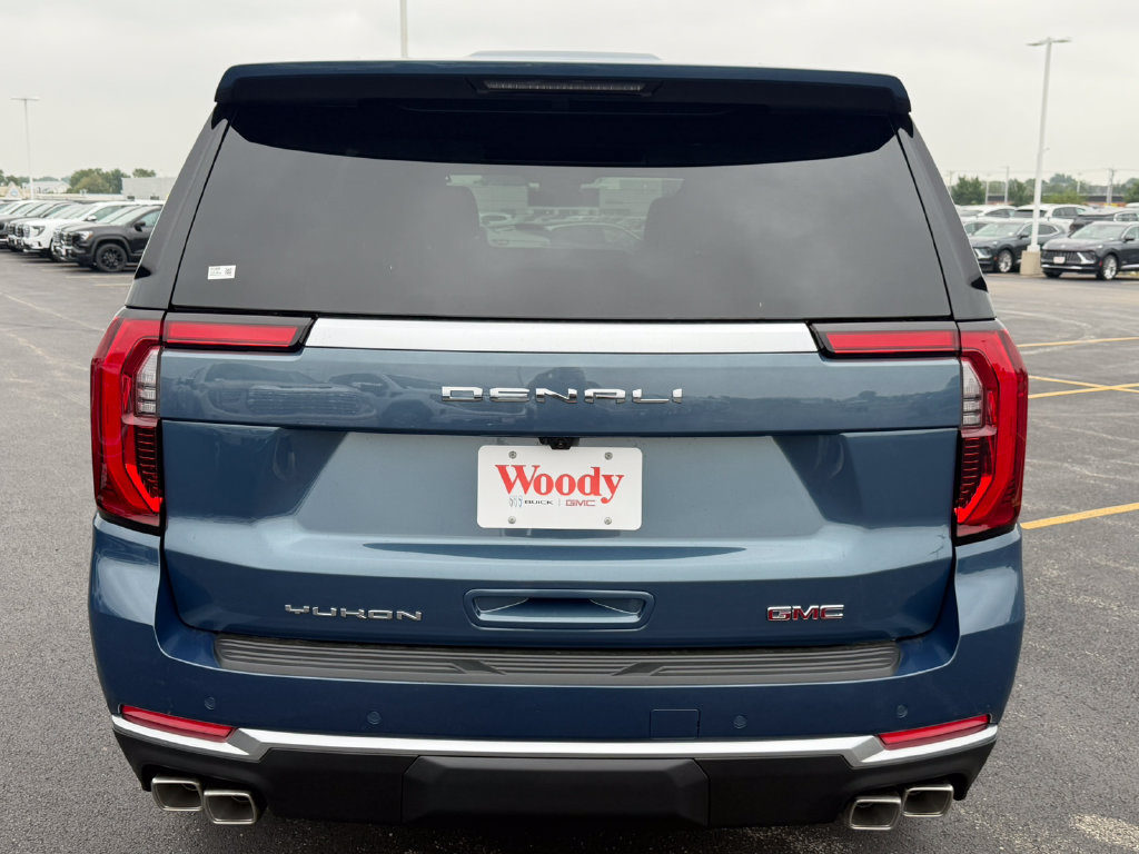 New 2026 GMC Yukon Denali w/ Sun & Power Step Package AWD/4WD image 8