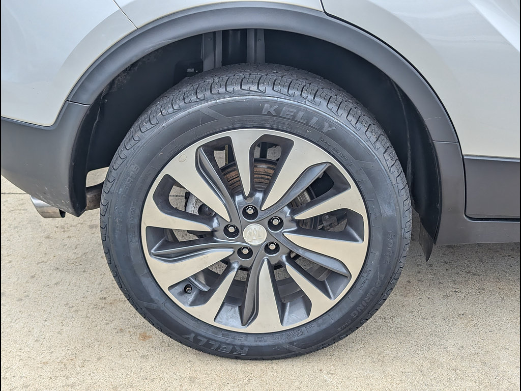 Used 2022 Buick Encore Preferred AWD/4WD image 15