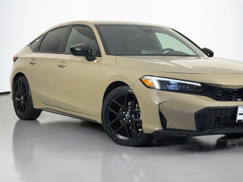 Used 2025 Honda Civic Sport image 14