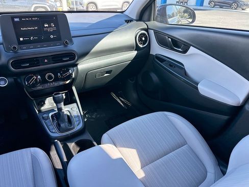 Used 2022 Hyundai Kona SEL image 22