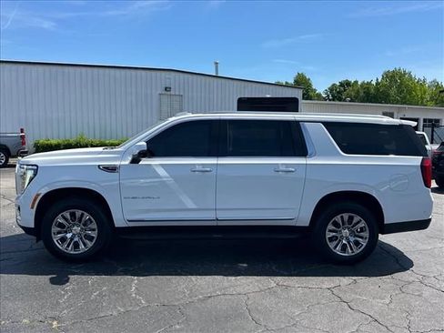 Certified 2026 GMC Yukon XL Denali w/ LPO, Floor Liner Package AWD/4WD image 7