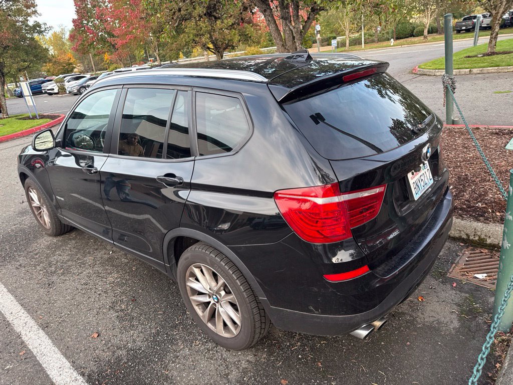 Used 2017 BMW X3 xDrive28i AWD/4WD image 6