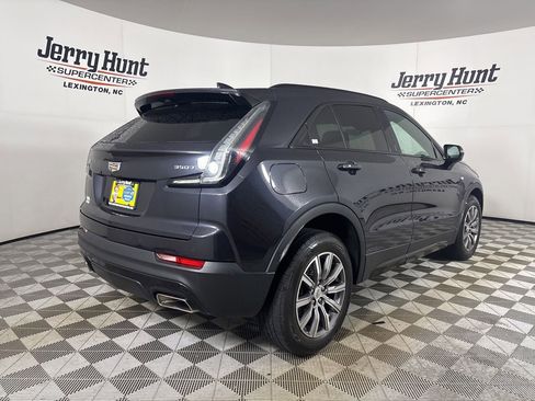 Used 2022 Cadillac XT4 Sport FWD image 4