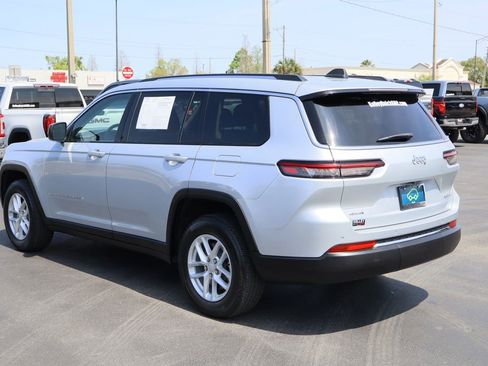 Used 2023 Jeep Grand Cherokee L Laredo w/ Luxury Tech Group I image 6