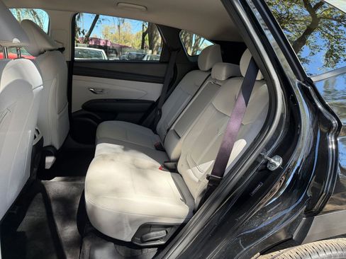 Used 2025 Hyundai Tucson SEL image 36