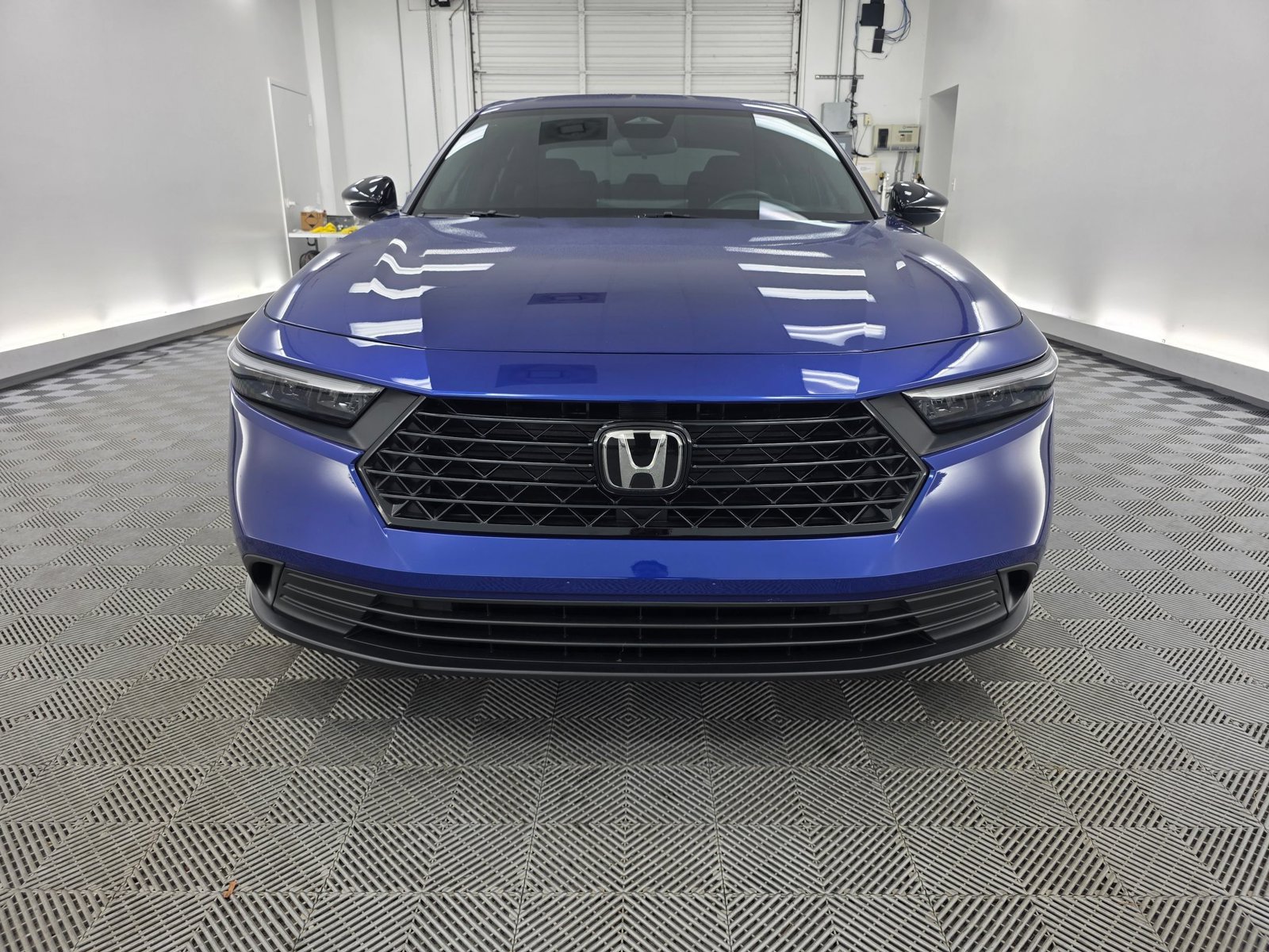 Used 2025 Honda Accord Sport image 5