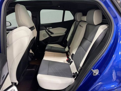 New 2026 BMW X2 xDrive28i w/ Technology Package AWD/4WD image 8