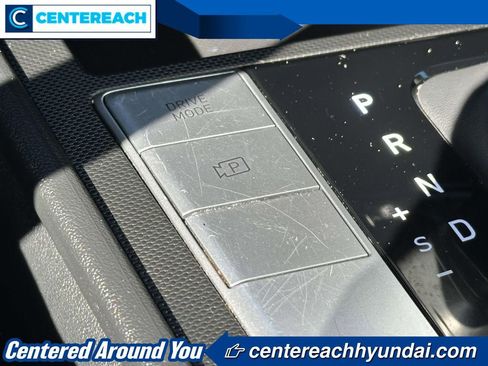 Used 2023 Hyundai Elantra SEL FWD image 27