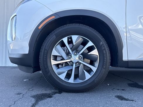 Used 2021 Hyundai Palisade SEL image 3