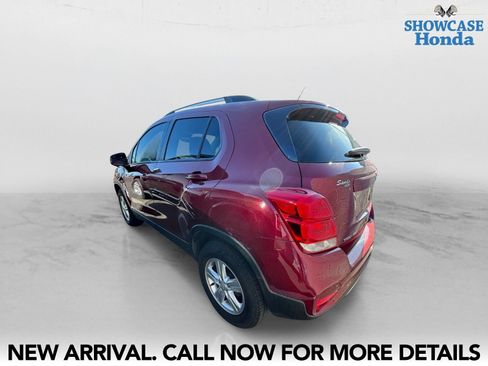 Used 2022 Chevrolet Trax LT AWD/4WD image 4
