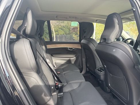 Certified 2025 Volvo XC90 B6 Plus image 13