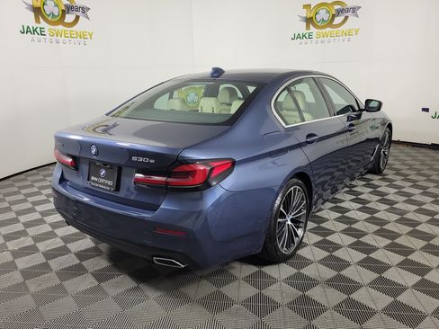 Certified 2023 BMW 530e xDrive w/ Convenience Package AWD/4WD image 7
