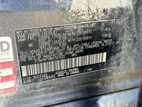 Used 2021 Toyota RAV4 XLE image 15