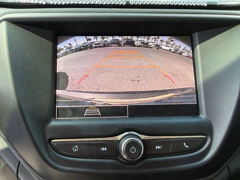 Used 2021 Chevrolet TrailBlazer LS FWD image 14