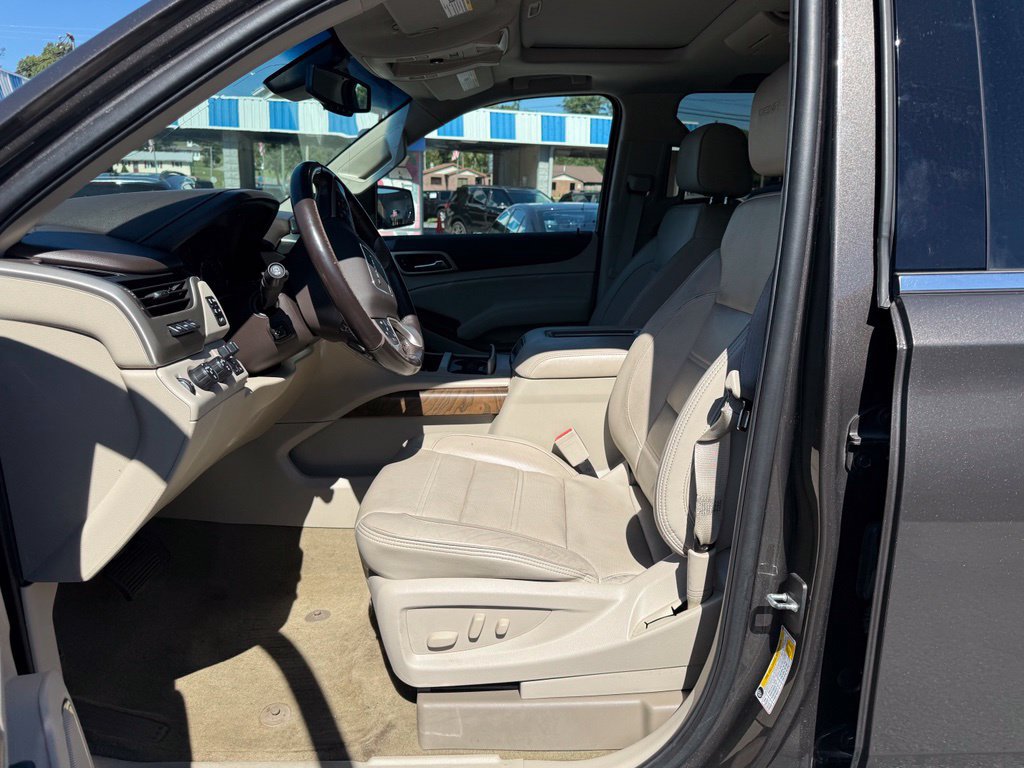 Used 2019 GMC Yukon Denali w/ Denali Ultimate Package AWD/4WD image 10
