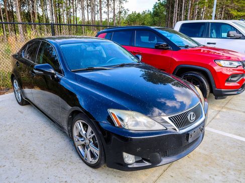 Used 2010 Lexus IS 250 image 1