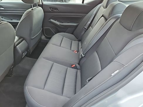 Used 2024 Nissan Altima 2.5 SV FWD image 20